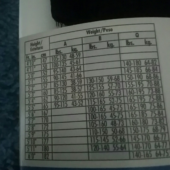 Vintage L'eggs Pantyhose & Textured Tights - Picture 3 of 4